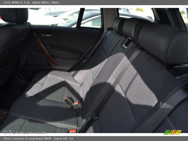 Alpine White / Black 2005 BMW X3 3.0i