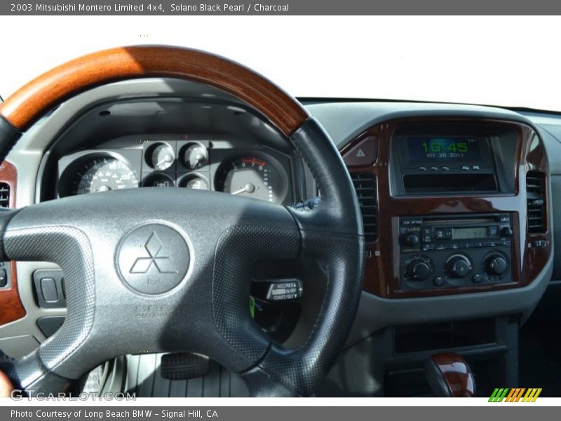 Solano Black Pearl / Charcoal 2003 Mitsubishi Montero Limited 4x4