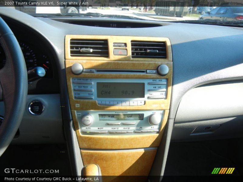 Super White / Ash 2007 Toyota Camry XLE V6