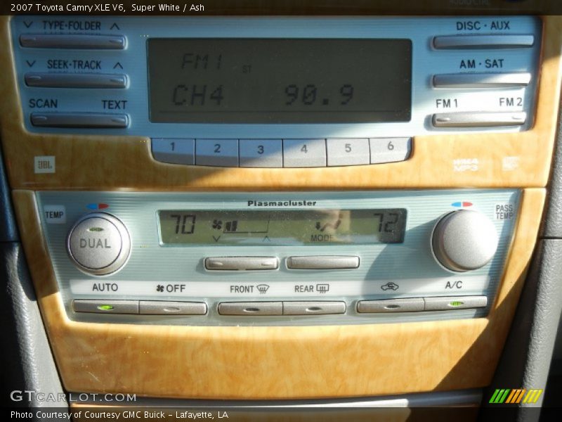 Super White / Ash 2007 Toyota Camry XLE V6