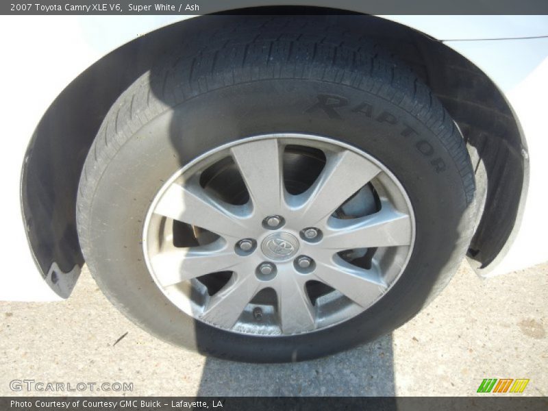 Super White / Ash 2007 Toyota Camry XLE V6