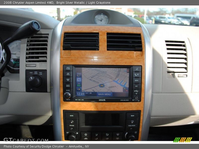 Bright Silver Metallic / Light Graystone 2008 Chrysler Aspen Limited 4WD