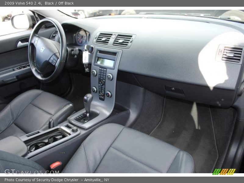 Black / Off Black 2009 Volvo S40 2.4i