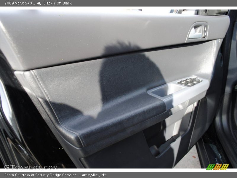 Black / Off Black 2009 Volvo S40 2.4i