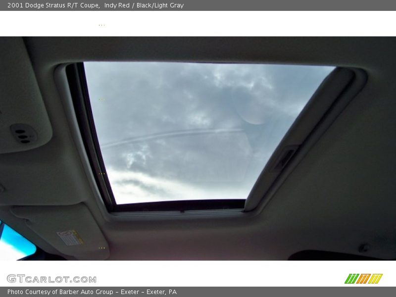 Sunroof of 2001 Stratus R/T Coupe