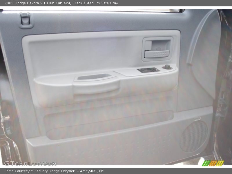 Black / Medium Slate Gray 2005 Dodge Dakota SLT Club Cab 4x4