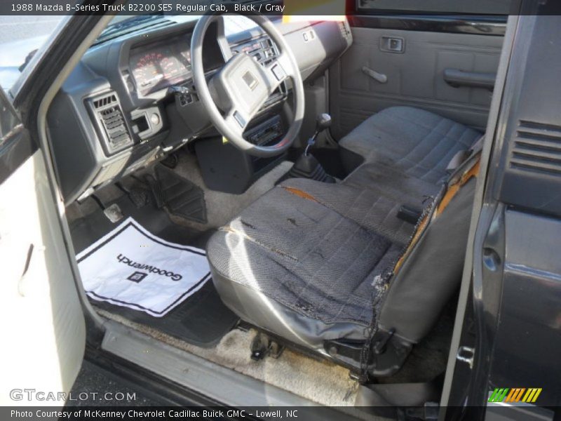 Black / Gray 1988 Mazda B-Series Truck B2200 SE5 Regular Cab