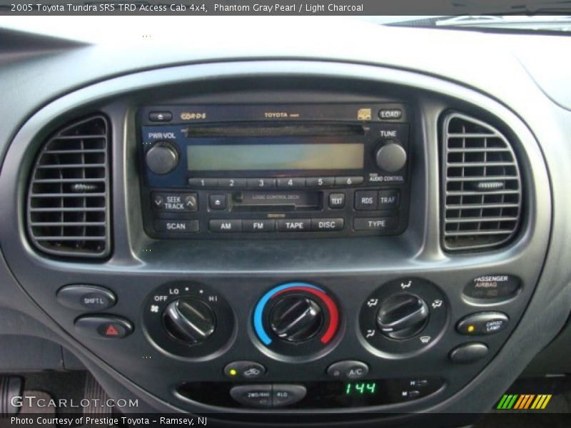 Phantom Gray Pearl / Light Charcoal 2005 Toyota Tundra SR5 TRD Access Cab 4x4