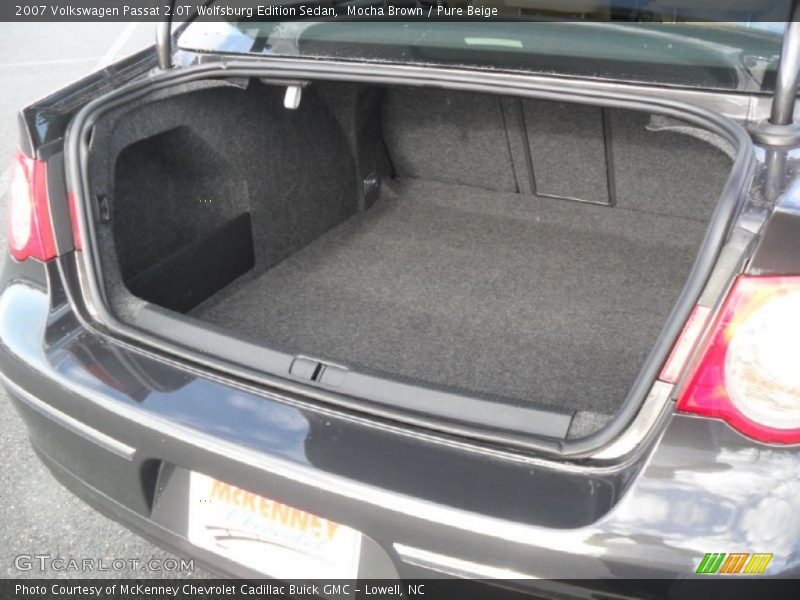 Mocha Brown / Pure Beige 2007 Volkswagen Passat 2.0T Wolfsburg Edition Sedan