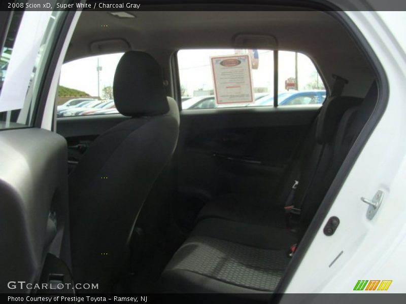 Super White / Charcoal Gray 2008 Scion xD