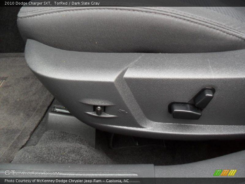 TorRed / Dark Slate Gray 2010 Dodge Charger SXT