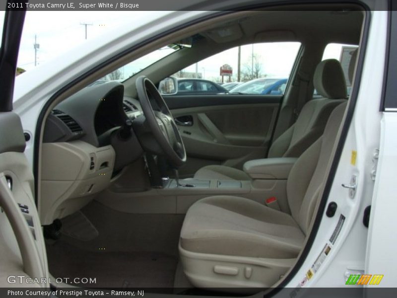 Super White / Bisque 2011 Toyota Camry LE