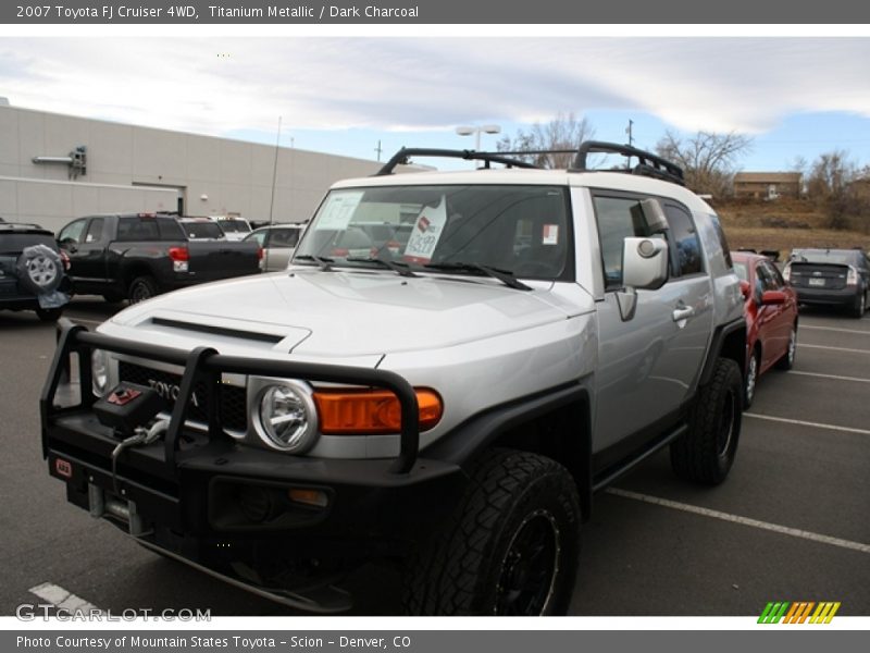 Titanium Metallic / Dark Charcoal 2007 Toyota FJ Cruiser 4WD