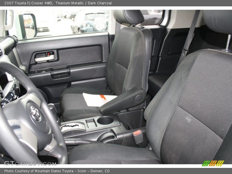 Titanium Metallic / Dark Charcoal 2007 Toyota FJ Cruiser 4WD