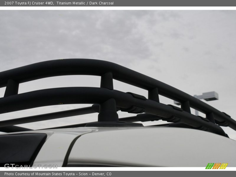 Titanium Metallic / Dark Charcoal 2007 Toyota FJ Cruiser 4WD