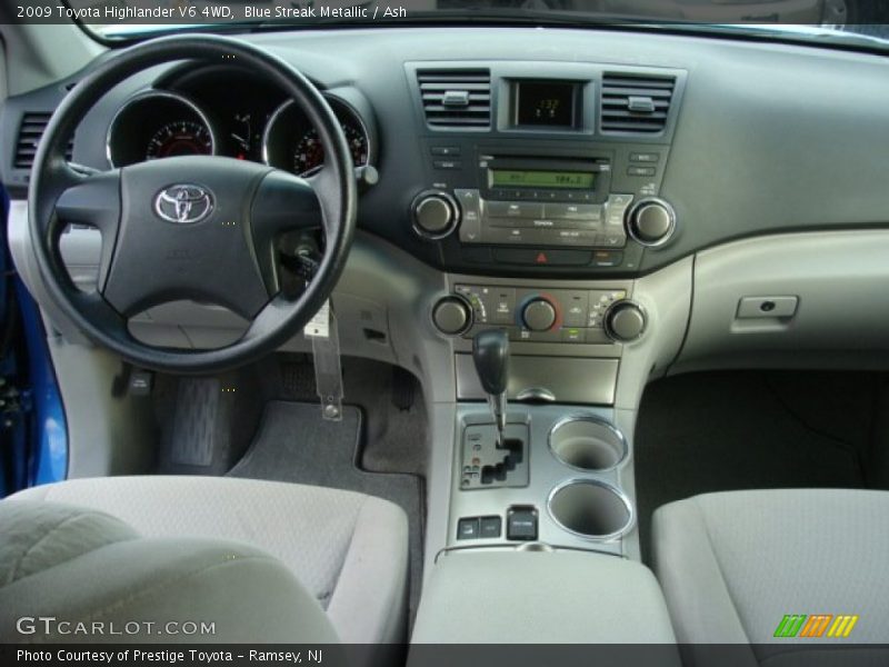 Blue Streak Metallic / Ash 2009 Toyota Highlander V6 4WD