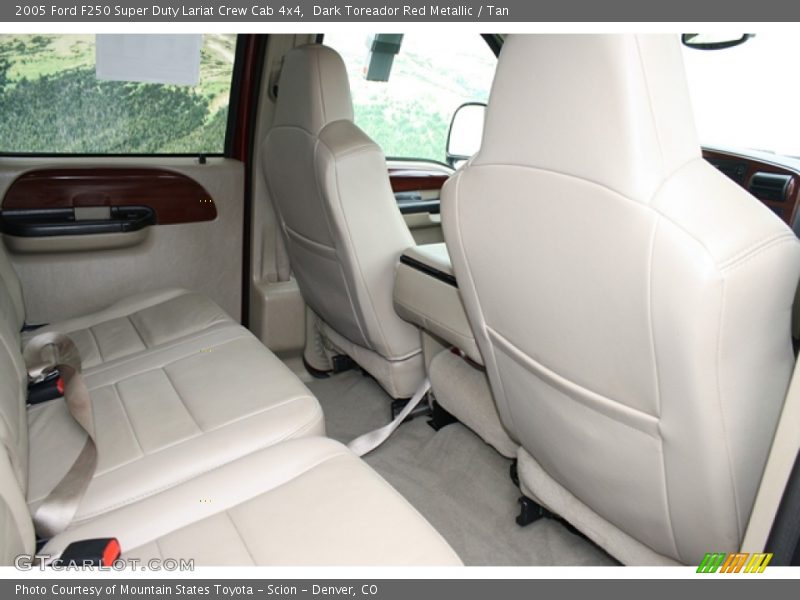 Dark Toreador Red Metallic / Tan 2005 Ford F250 Super Duty Lariat Crew Cab 4x4