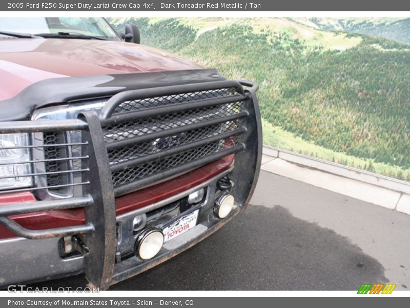 Dark Toreador Red Metallic / Tan 2005 Ford F250 Super Duty Lariat Crew Cab 4x4