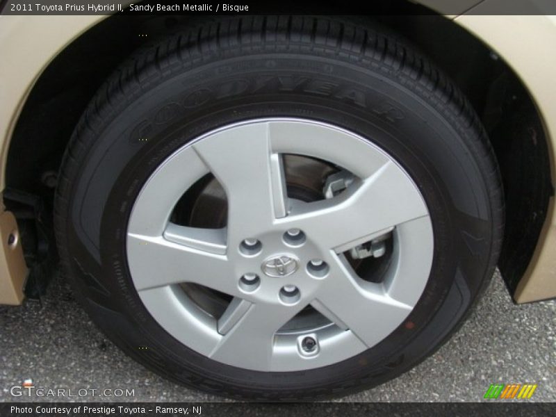 Sandy Beach Metallic / Bisque 2011 Toyota Prius Hybrid II