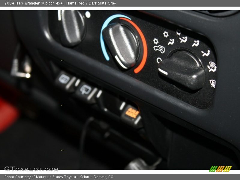 Flame Red / Dark Slate Gray 2004 Jeep Wrangler Rubicon 4x4
