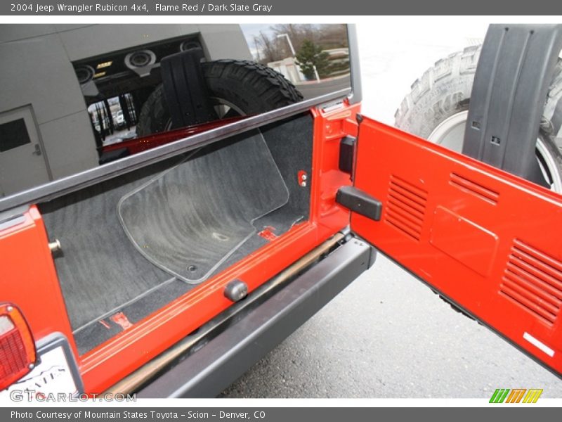 Flame Red / Dark Slate Gray 2004 Jeep Wrangler Rubicon 4x4