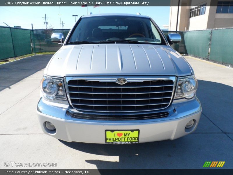 Bright Silver Metallic / Dark Slate Gray/Light Slate Gray 2007 Chrysler Aspen Limited