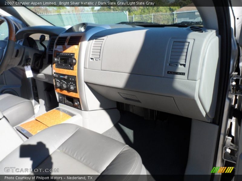 Bright Silver Metallic / Dark Slate Gray/Light Slate Gray 2007 Chrysler Aspen Limited