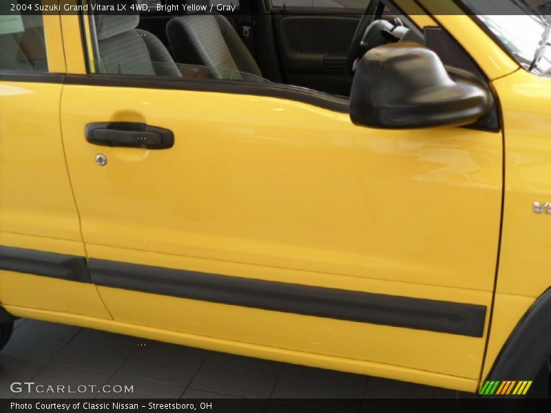 Bright Yellow / Gray 2004 Suzuki Grand Vitara LX 4WD
