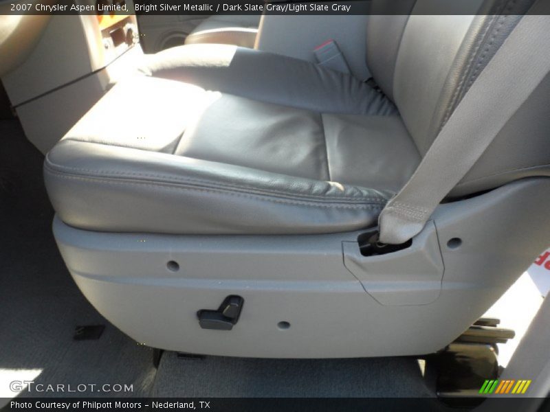 Bright Silver Metallic / Dark Slate Gray/Light Slate Gray 2007 Chrysler Aspen Limited