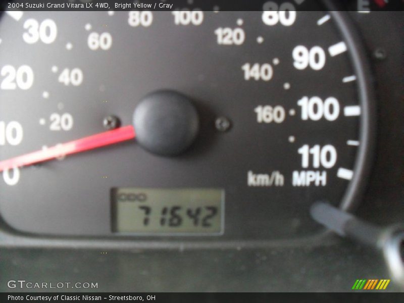 Bright Yellow / Gray 2004 Suzuki Grand Vitara LX 4WD