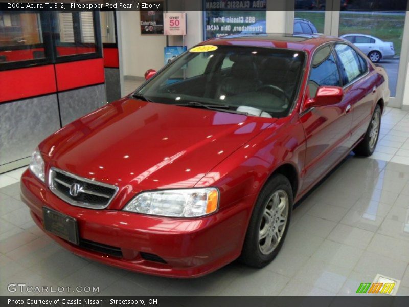 Front 3/4 View of 2001 TL 3.2