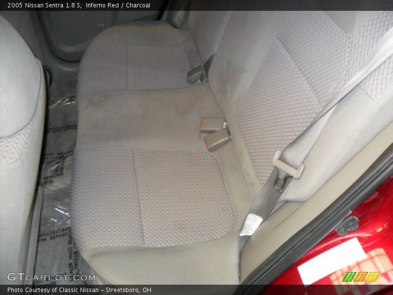 Inferno Red / Charcoal 2005 Nissan Sentra 1.8 S