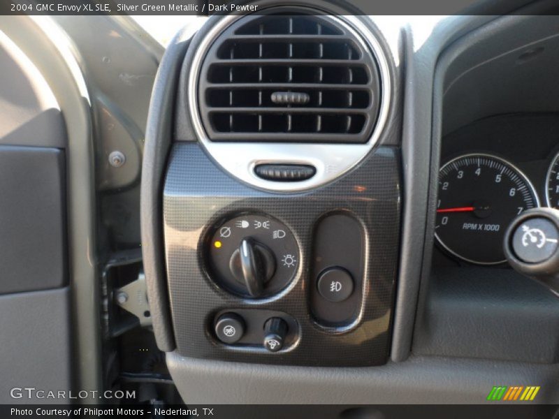 Controls of 2004 Envoy XL SLE