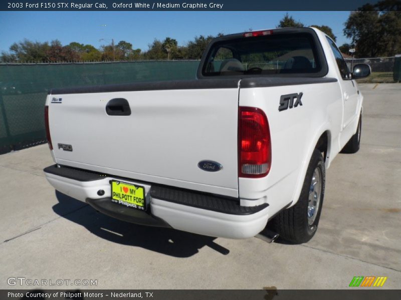 Oxford White / Medium Graphite Grey 2003 Ford F150 STX Regular Cab