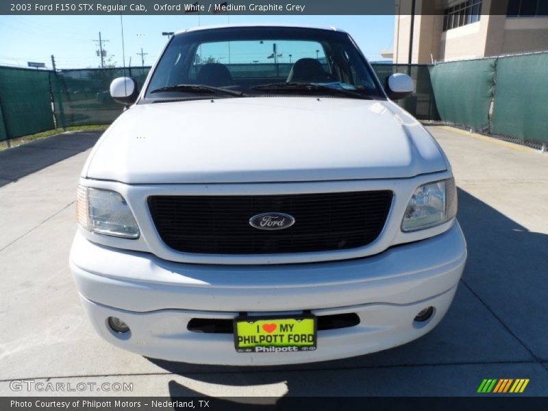 Oxford White / Medium Graphite Grey 2003 Ford F150 STX Regular Cab