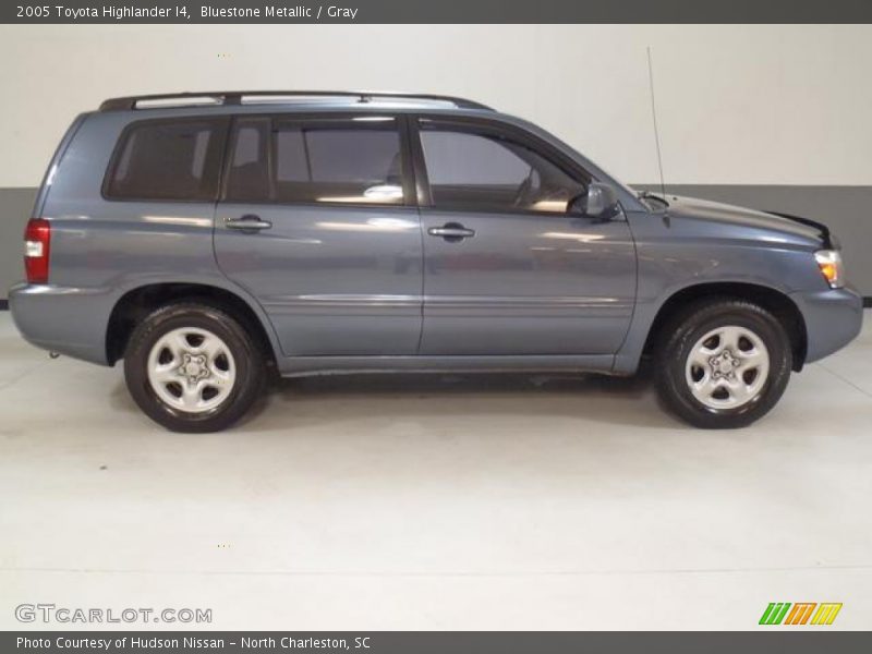 Bluestone Metallic / Gray 2005 Toyota Highlander I4