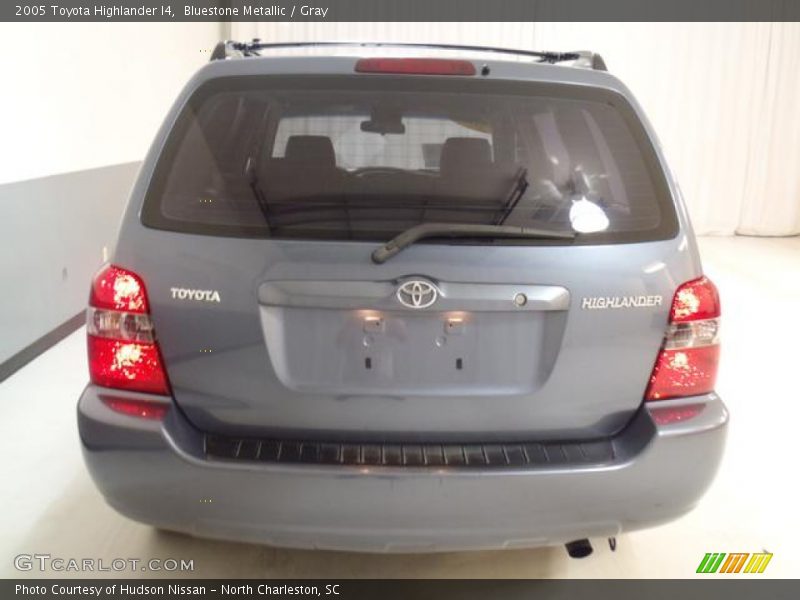 Bluestone Metallic / Gray 2005 Toyota Highlander I4