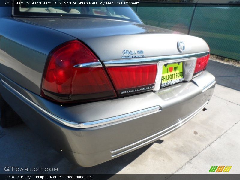 Spruce Green Metallic / Medium Parchment 2002 Mercury Grand Marquis LS