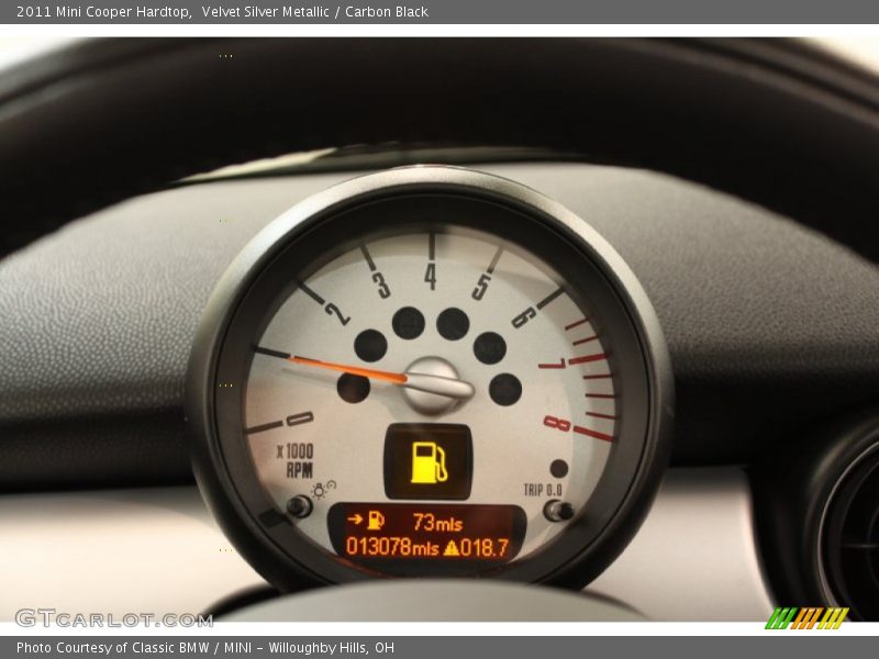 Velvet Silver Metallic / Carbon Black 2011 Mini Cooper Hardtop