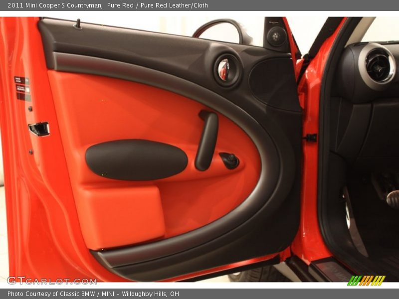 Pure Red / Pure Red Leather/Cloth 2011 Mini Cooper S Countryman