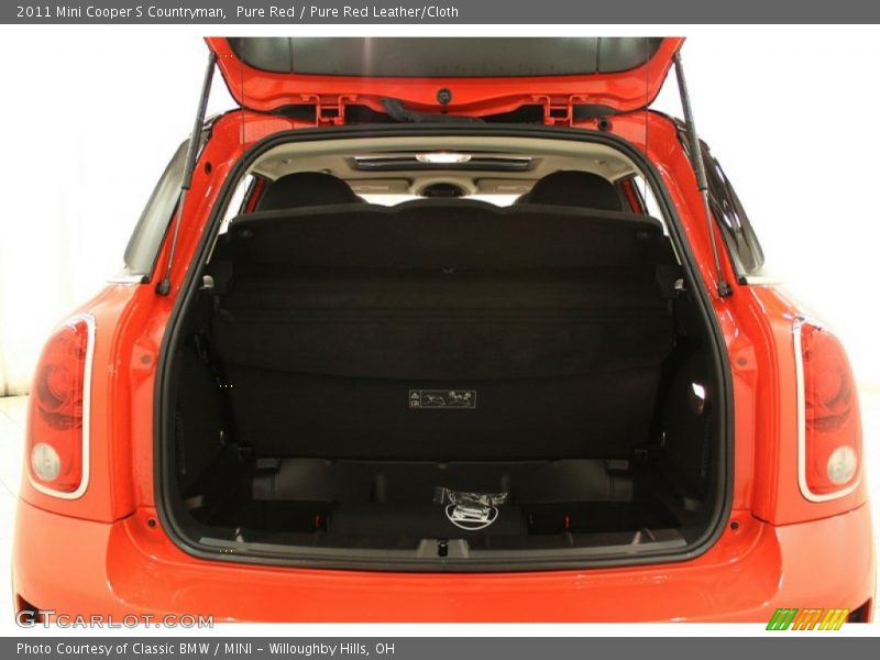 Pure Red / Pure Red Leather/Cloth 2011 Mini Cooper S Countryman