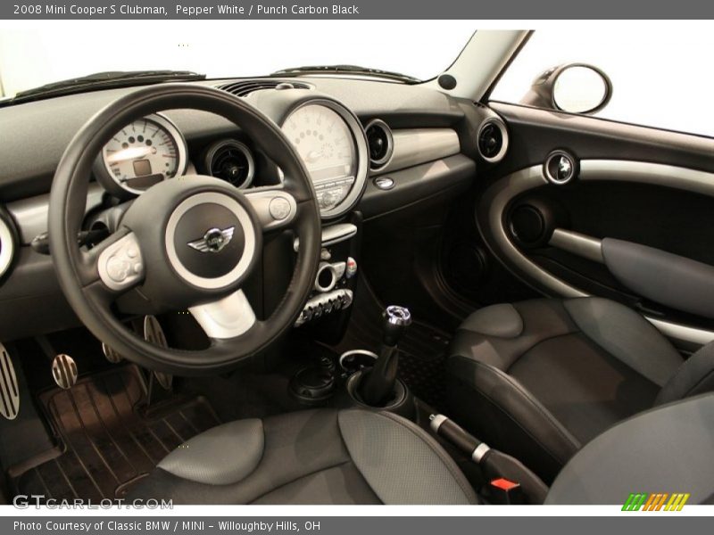 Pepper White / Punch Carbon Black 2008 Mini Cooper S Clubman