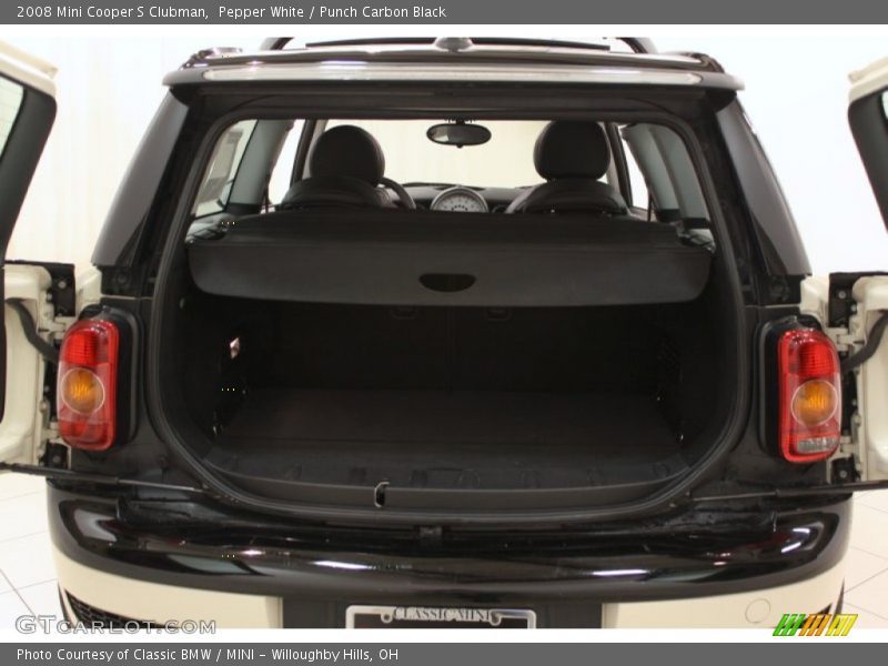 Pepper White / Punch Carbon Black 2008 Mini Cooper S Clubman