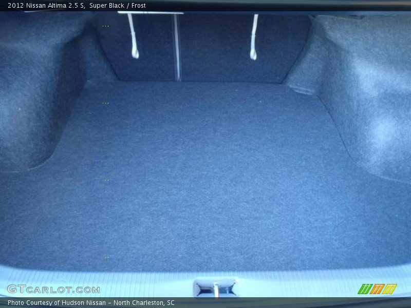 Super Black / Frost 2012 Nissan Altima 2.5 S