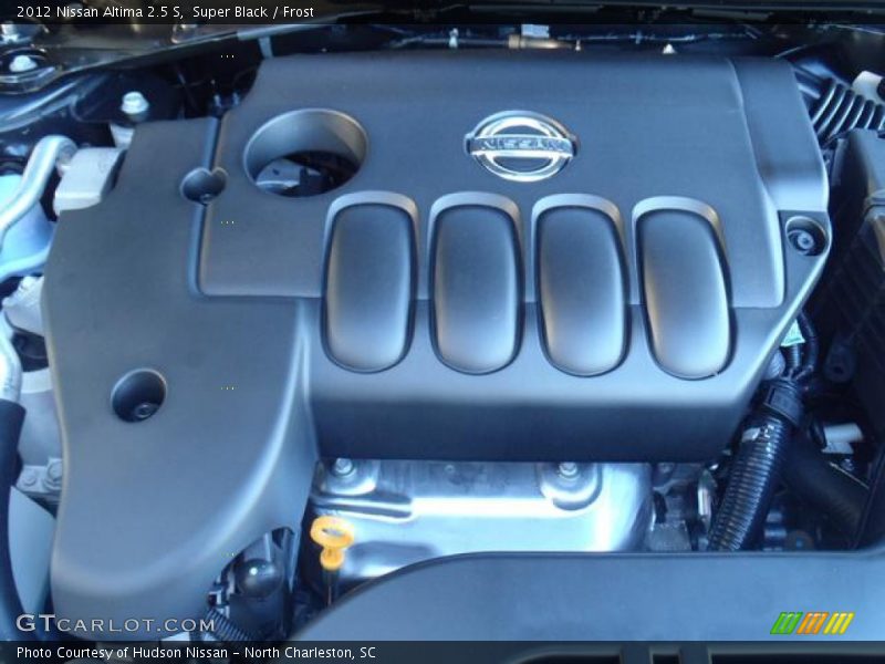 Super Black / Frost 2012 Nissan Altima 2.5 S