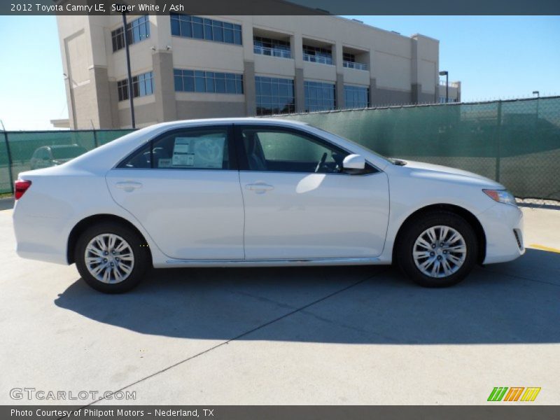 Super White / Ash 2012 Toyota Camry LE