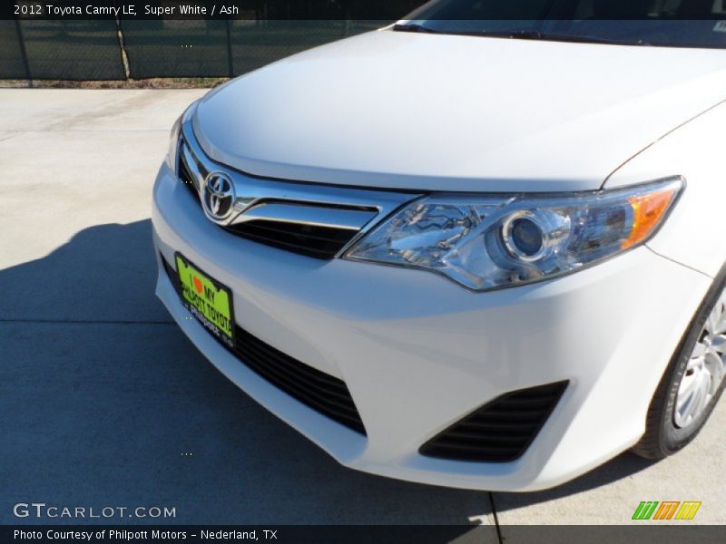Super White / Ash 2012 Toyota Camry LE