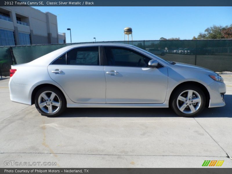 Classic Silver Metallic / Black 2012 Toyota Camry SE
