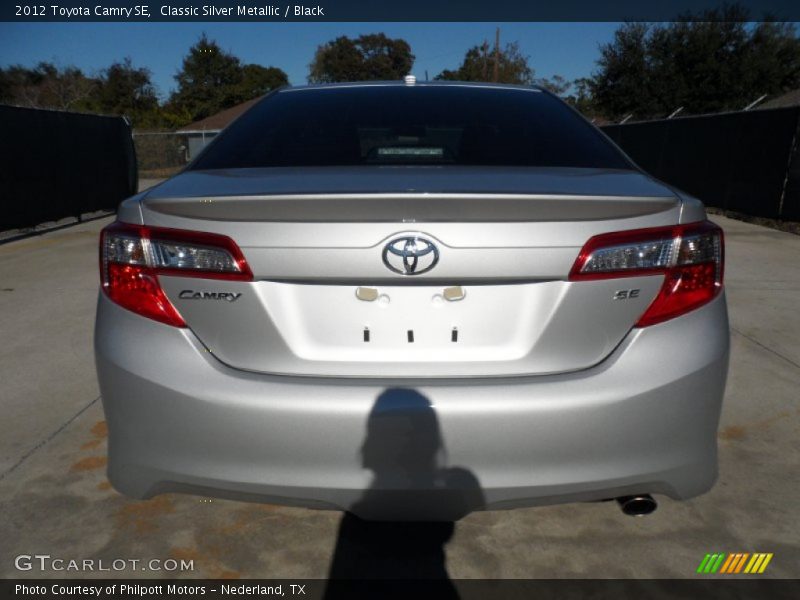 Classic Silver Metallic / Black 2012 Toyota Camry SE