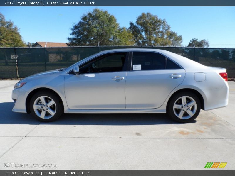 Classic Silver Metallic / Black 2012 Toyota Camry SE